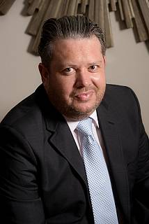  Raymond  Hauptfleisch 