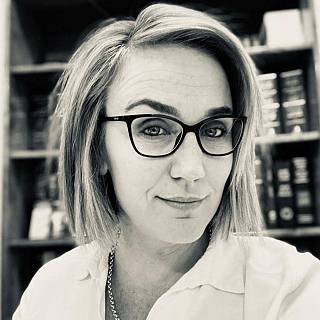 Sue-Ann  Stander